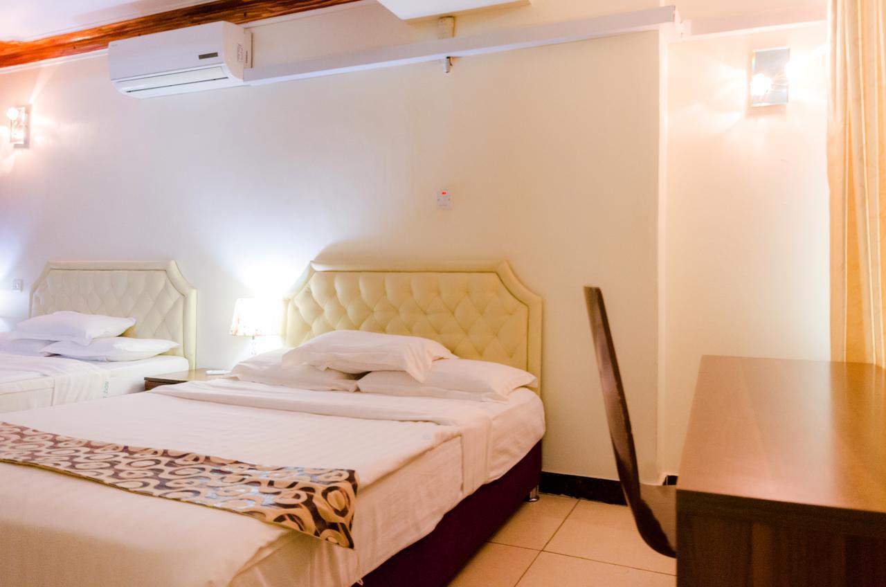 Mt. Zion Hotel カンパラ エクステリア 写真